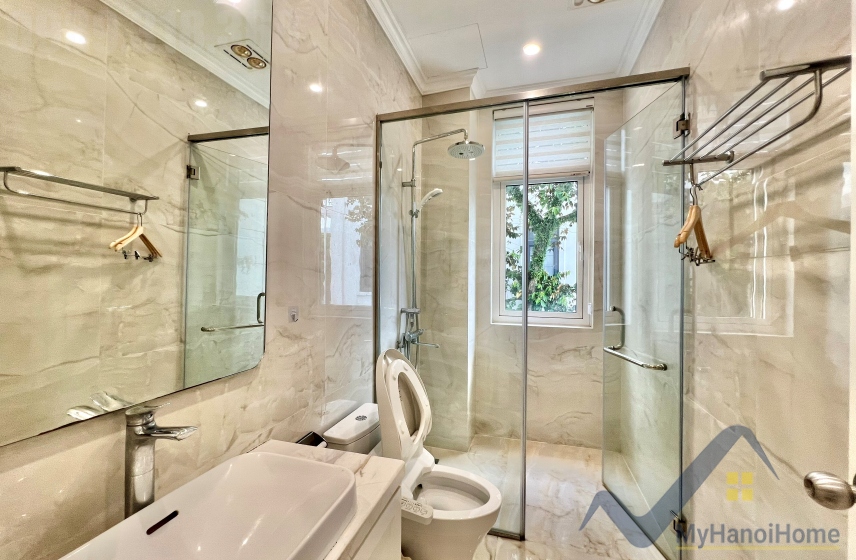 Biệt thự đơn lập cho thuê Vinhomes The Harmony nội thất hiện đại 16