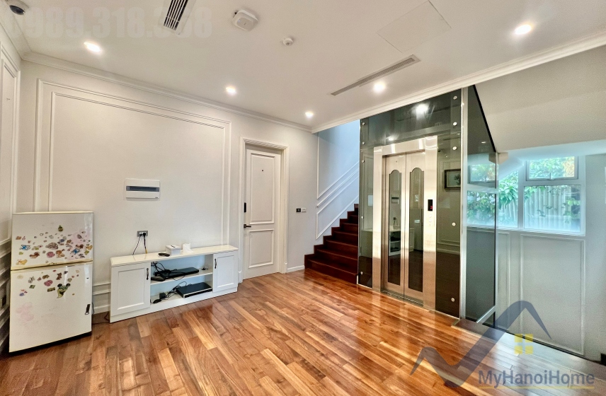 Biệt thự đơn lập cho thuê Vinhomes The Harmony nội thất hiện đại 17
