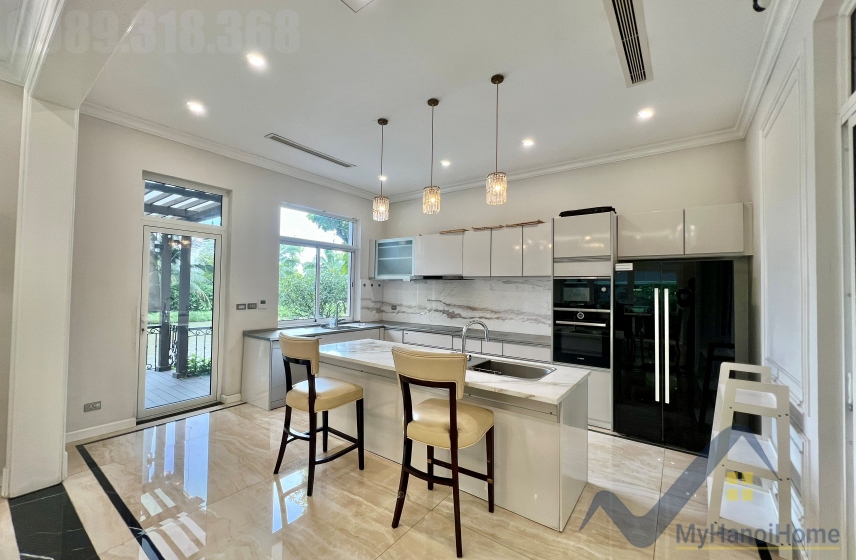 Biệt thự đơn lập cho thuê Vinhomes The Harmony nội thất hiện đại 8