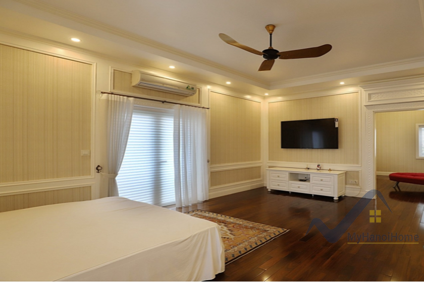 Biệt thự đơn lập siêu rộng Vinhomes Riverside cho thuê 15