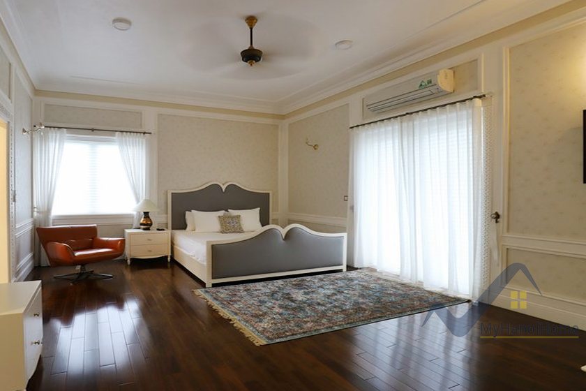 Biệt thự đơn lập siêu rộng Vinhomes Riverside cho thuê 6