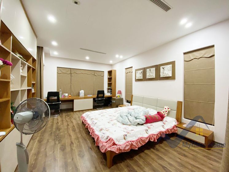 Biệt thự đơn lập Vinhomes Riverside cần bán, đã hoàn thiện nội thất 7