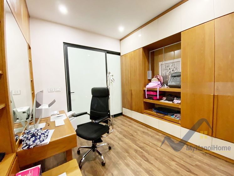 Biệt thự đơn lập Vinhomes Riverside cần bán, đã hoàn thiện nội thất 8