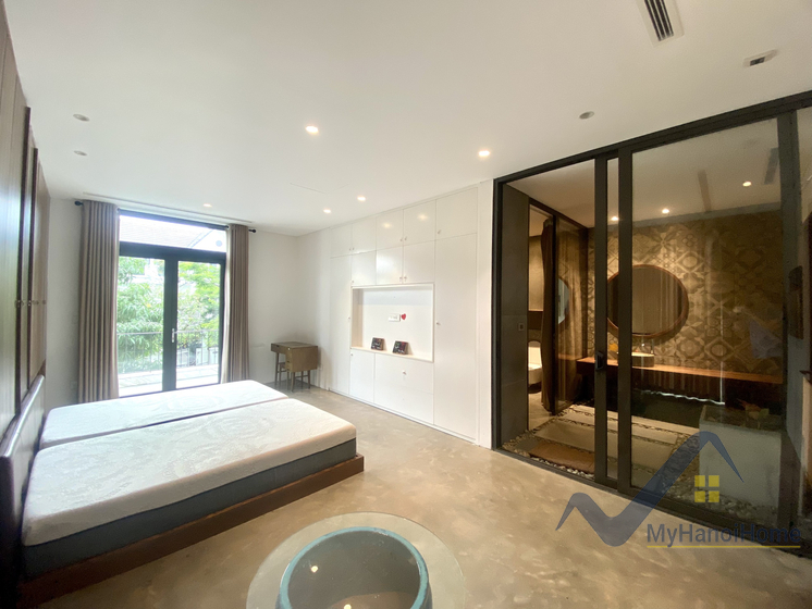 Biệt thự đơn lập Vinhomes Riverside cho thuê có bể bơi 20