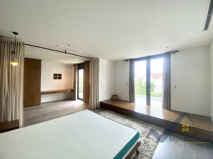 Biệt thự đơn lập Vinhomes Riverside cho thuê có bể bơi 26