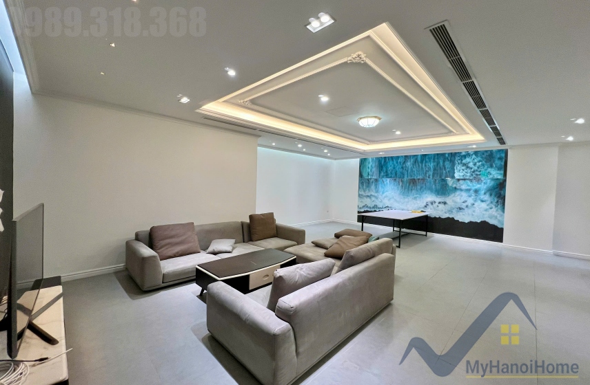 Biệt thự đơn lập Vinhomes Riverside cho thuê có thang máy 12