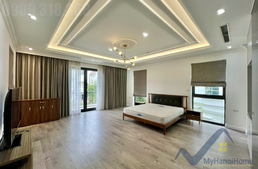 Biệt thự đơn lập Vinhomes Riverside cho thuê có thang máy 14