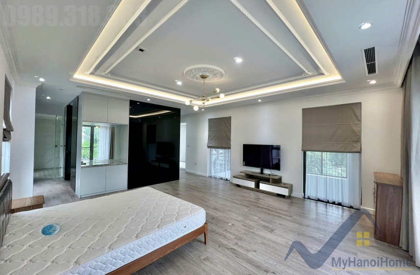 Biệt thự đơn lập Vinhomes Riverside cho thuê có thang máy 15