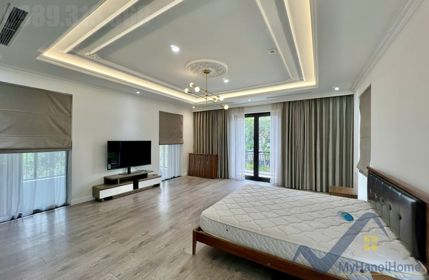 Biệt thự đơn lập Vinhomes Riverside cho thuê có thang máy 17
