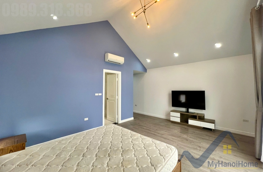 Biệt thự đơn lập Vinhomes Riverside cho thuê có thang máy 25