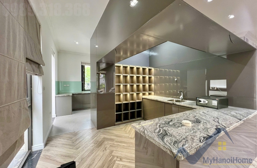 Biệt thự đơn lập Vinhomes Riverside cho thuê có thang máy 6