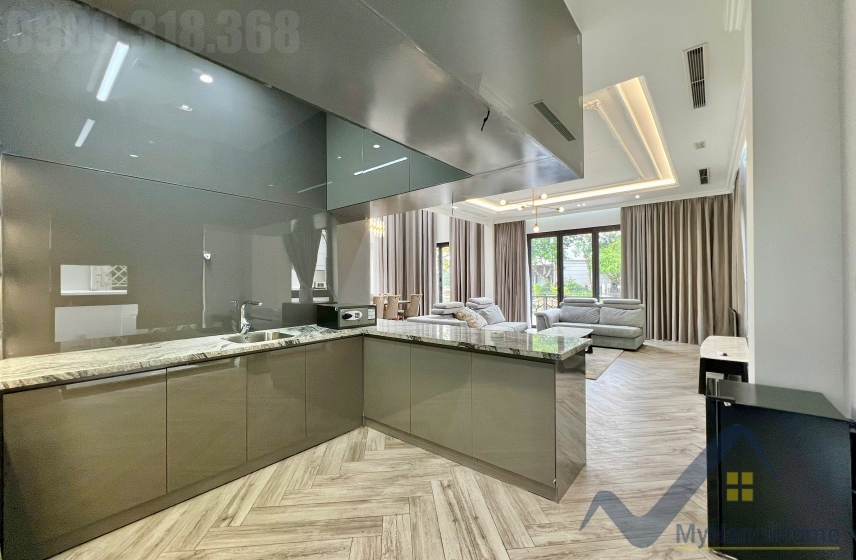 Biệt thự đơn lập Vinhomes Riverside cho thuê có thang máy 7