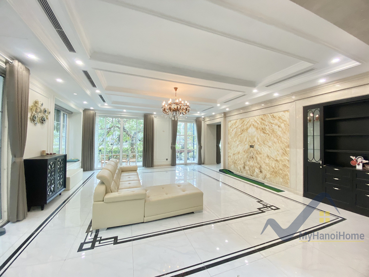 Biệt thự đơn lập Vinhomes Riverside cho thuê, đủ nội thất, gần BIS 3