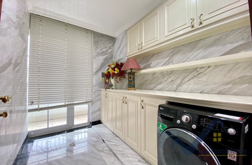 Biệt thự đơn lập Vinhomes Riverside cho thuê sân vườn rộng 23