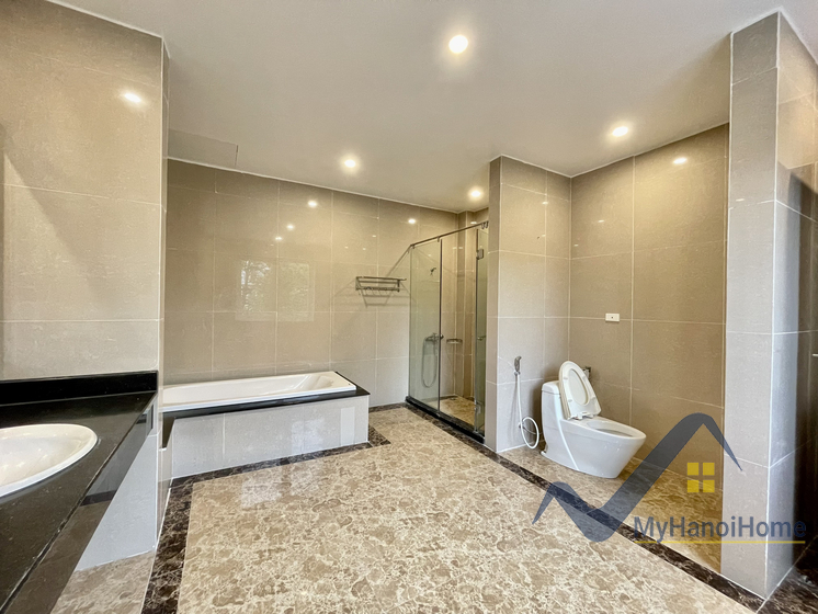 Biệt thự đơn lập Vinhomes Riverside cho thuê trang bị đủ đồ 11