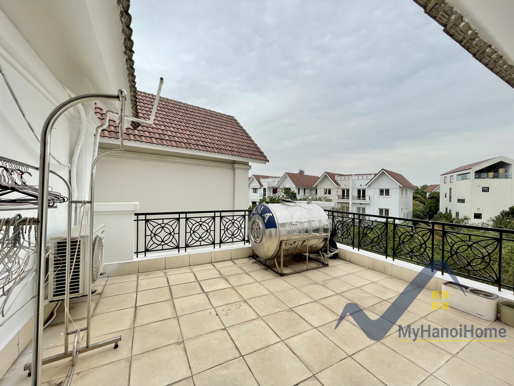 Biệt thự đơn lập Vinhomes Riverside cho thuê trang bị đủ đồ 18