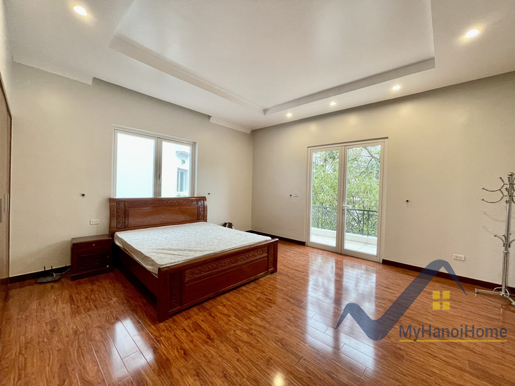 Biệt thự đơn lập Vinhomes Riverside cho thuê trang bị đủ đồ 8