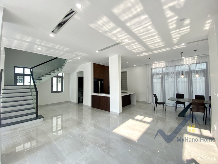 Biệt thự đơn lập Vinhomes The Harmony cạnh Hồ điều hòa 1