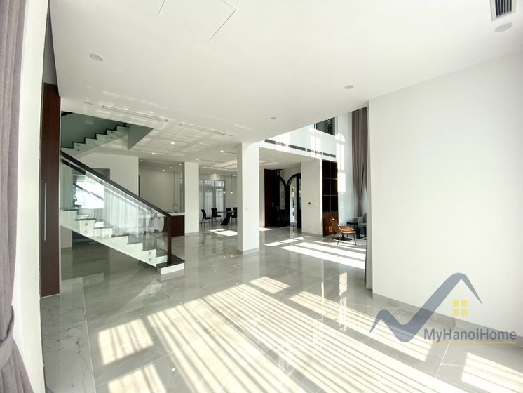 Biệt thự đơn lập Vinhomes The Harmony cạnh Hồ điều hòa 3