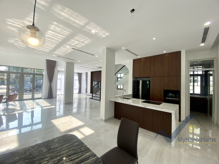 Biệt thự đơn lập Vinhomes The Harmony cạnh Hồ điều hòa 6