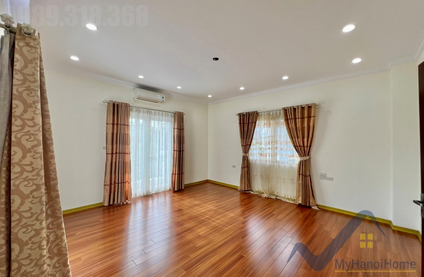 Biệt thự đủ đồ cho thuê tại Hoa Phượng Vinhomes Riverside 17