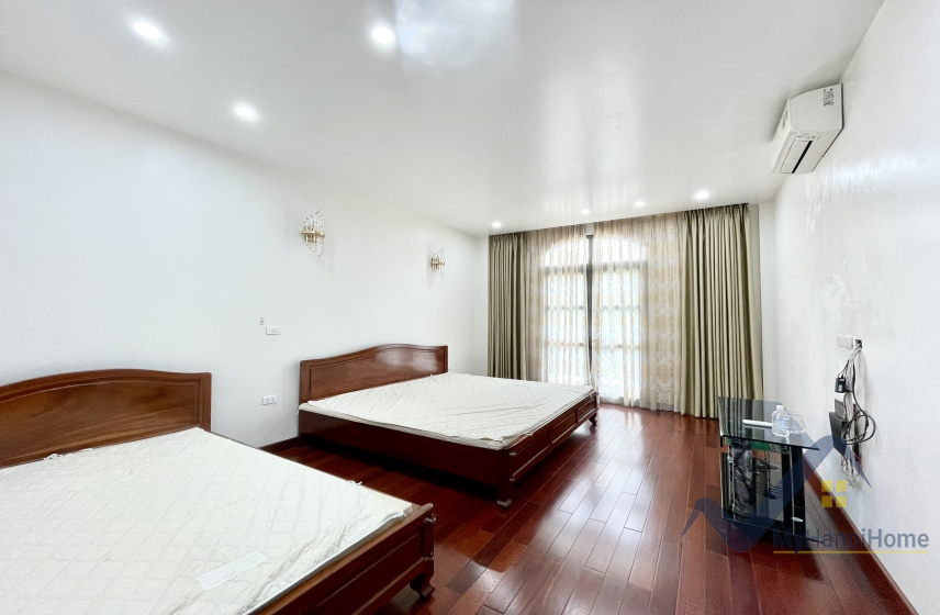 Biệt thự Harmony cho thuê đủ đồ có sân vườn rộng 5