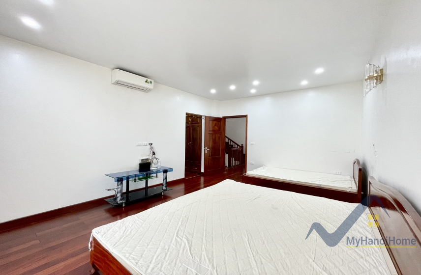 Biệt thự Harmony cho thuê đủ đồ có sân vườn rộng 6