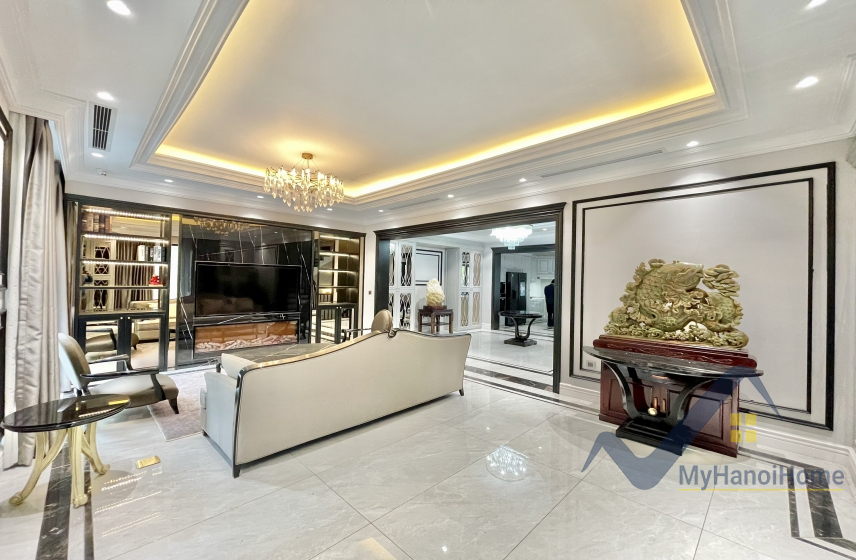 Biệt thự Hoa Lan Vinhomes Riverside cần cho thuê gần BIS 1