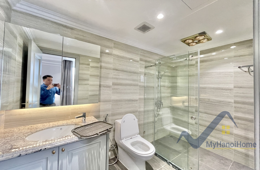 Biệt thự Hoa Lan Vinhomes Riverside cần cho thuê gần BIS 15