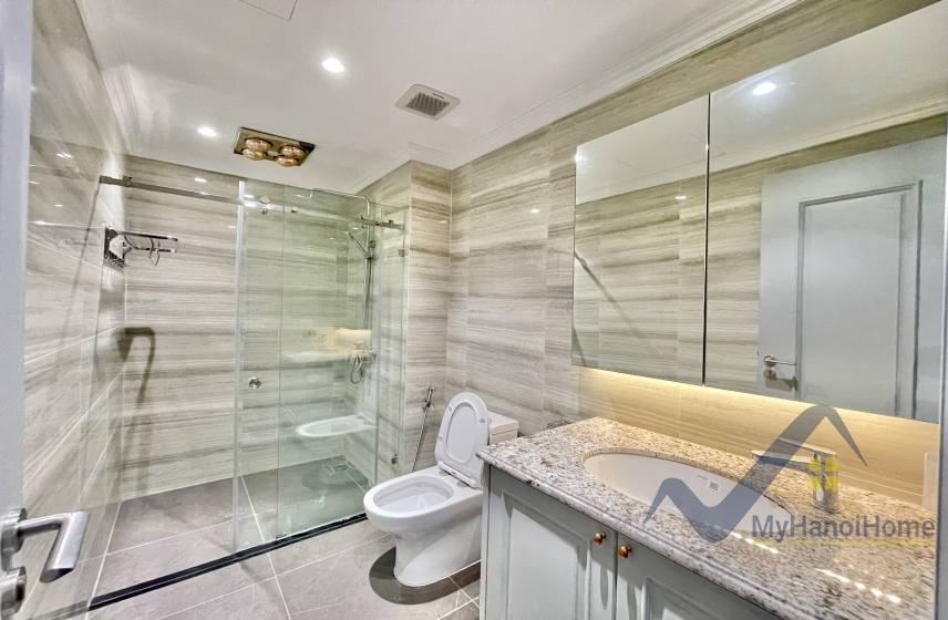 Biệt thự Hoa Lan Vinhomes Riverside cần cho thuê gần BIS 17
