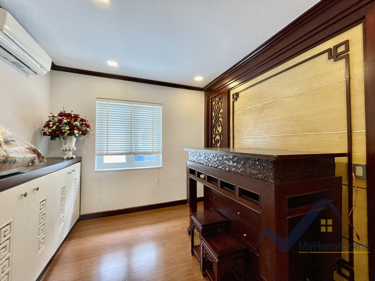 Biệt thự Hoa Phượng Vinhomes Riverside cho thuê 4PN đủ đồ 18
