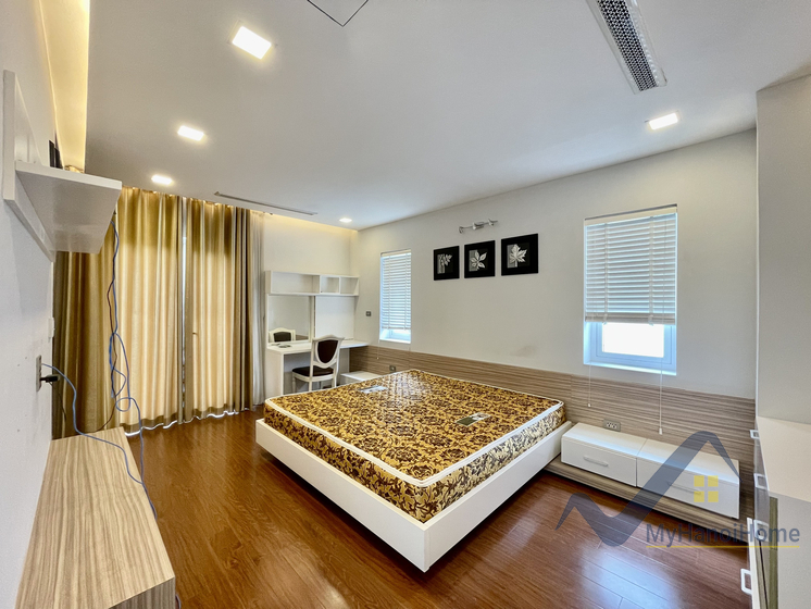 Biệt thự Hoa Phượng Vinhomes Riverside cho thuê 4PN đủ đồ 19