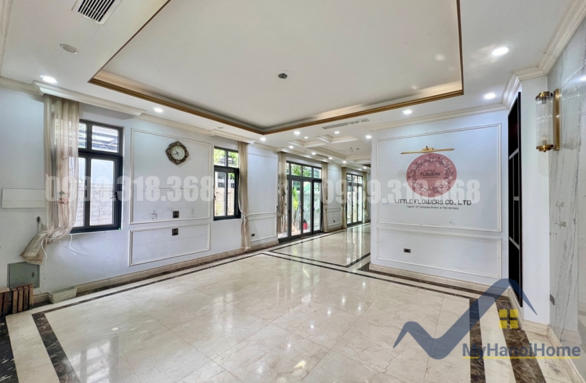 Biệt thự không đồ cho thuê tại Vinhomes Harmony Long Biên 2