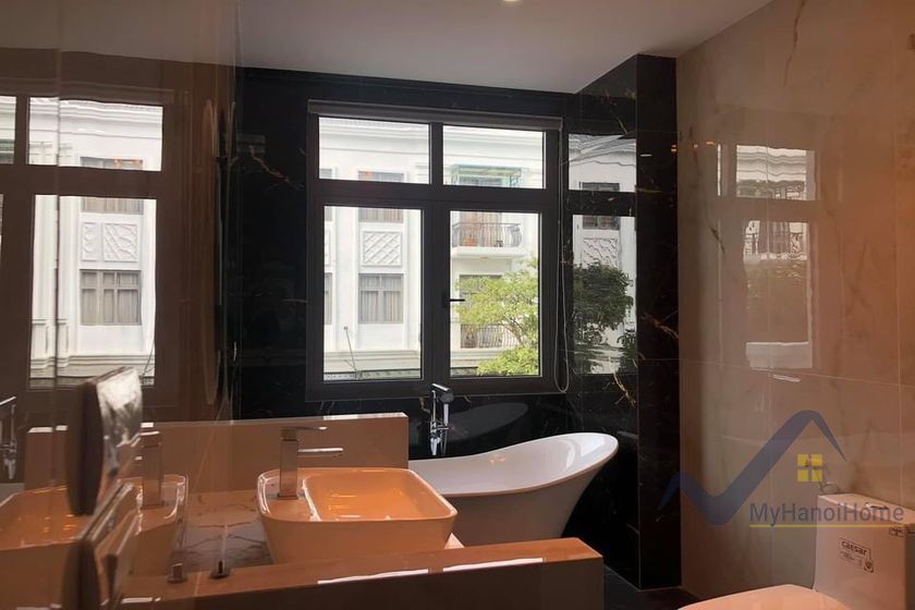 Biệt thự liền kề cần bán Vinhomes Harmony Nguyệt Quế 8