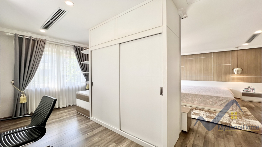 Biệt thự liền kề khu Anh Đào Vinhomes Riverside cho thuê full đồ 11