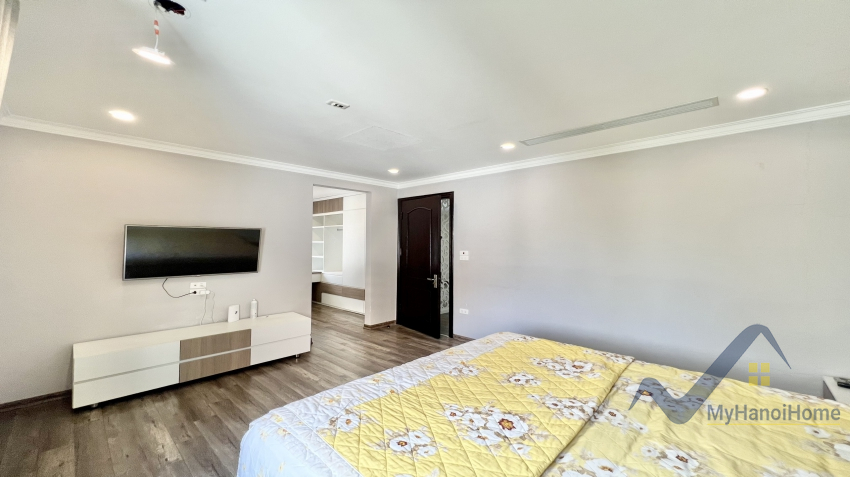 Biệt thự liền kề khu Anh Đào Vinhomes Riverside cho thuê full đồ 19