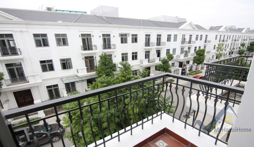 Biệt thự Nguyệt Quế Harmony chính chủ 3PN gần Vinschool 16