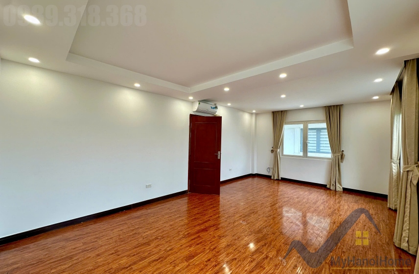 Biệt thự song lập Hoa Sữa cho thuê Vinhomes Riverside đủ đồ 19