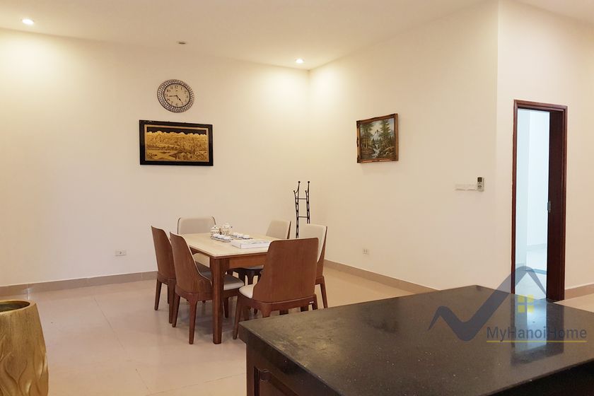 Biệt thự song lập tại Vinhomes Riverside cần cho thuê full đồ 4