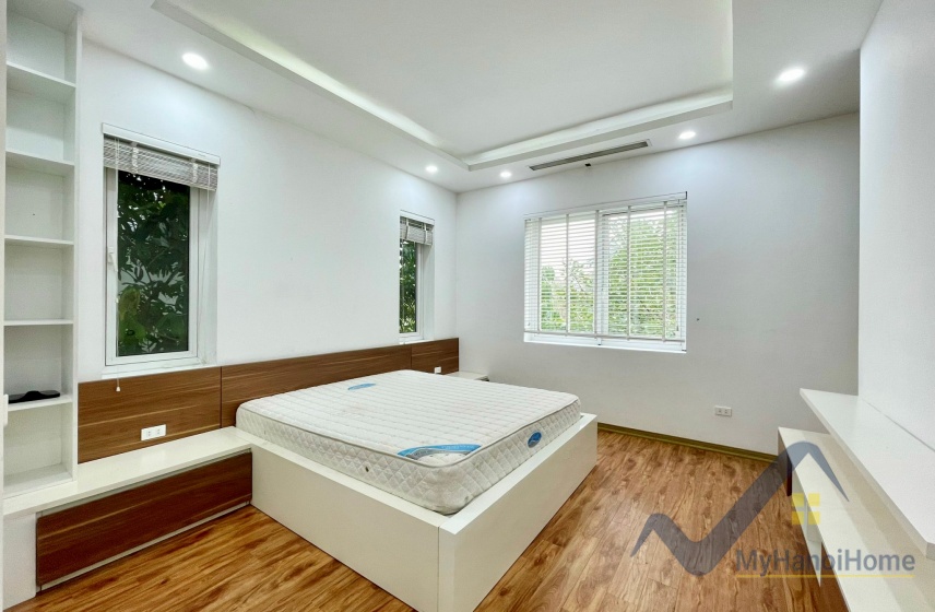 Biệt thự song lập Vinhomes Riverside cần cho thuê full nội thất 12