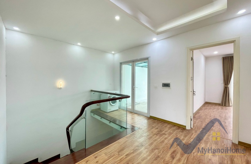 Biệt thự song lập Vinhomes Riverside cần cho thuê full nội thất 20