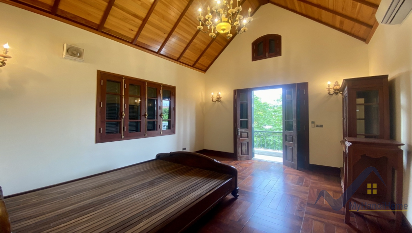 Biệt thự song lập Vinhomes Riverside cho thuê 3PN, có hầm 19