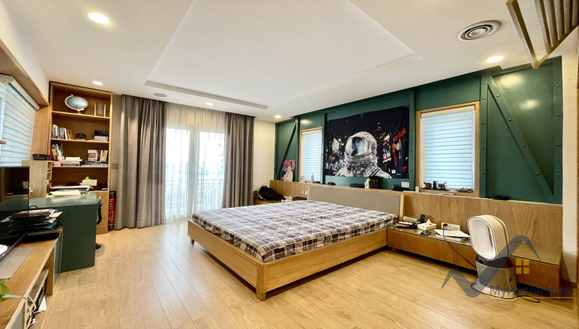 Biệt thự song lập Vinhomes Riverside cho thuê đủ đồ gần BIS 20