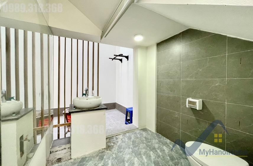 Biệt thự song lập Vinhomes Riverside cho thuê đủ nội thất 10