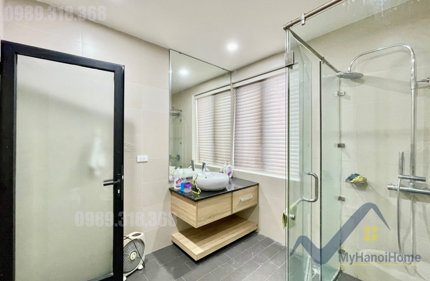 Biệt thự song lập Vinhomes Riverside cho thuê đủ nội thất 18