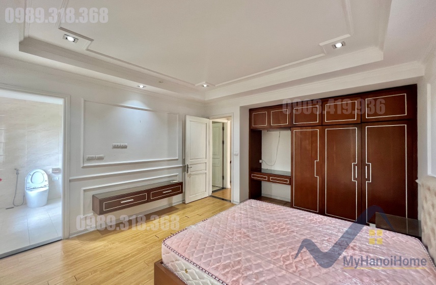 Biệt thự song lập Vinhomes Riverside cho thuê, nội thất hiện đại 15