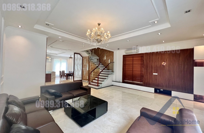 Biệt thự song lập Vinhomes Riverside cho thuê, nội thất hiện đại 2