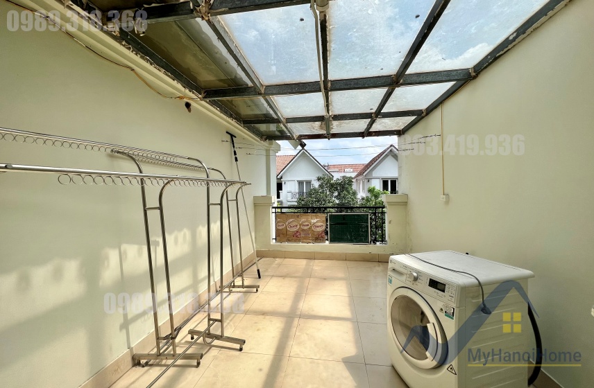 Biệt thự song lập Vinhomes Riverside cho thuê, nội thất hiện đại 20
