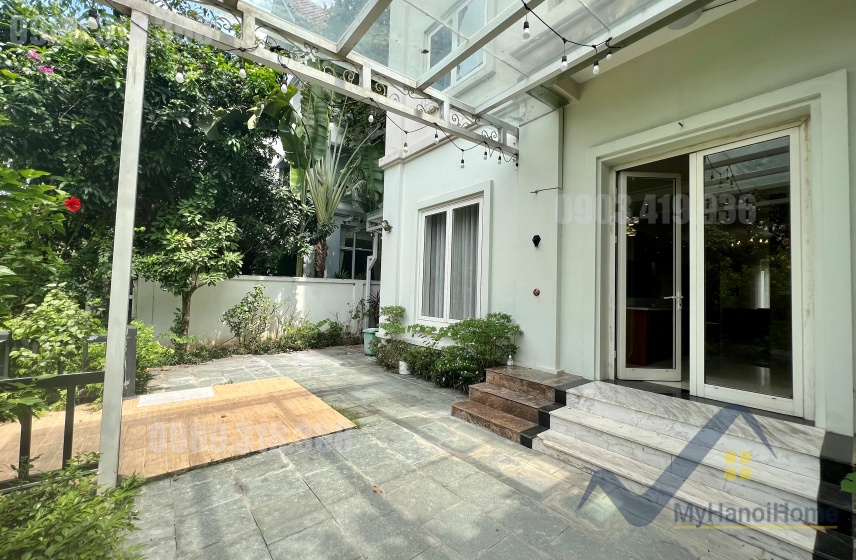 Biệt thự song lập Vinhomes Riverside cho thuê, nội thất hiện đại 8