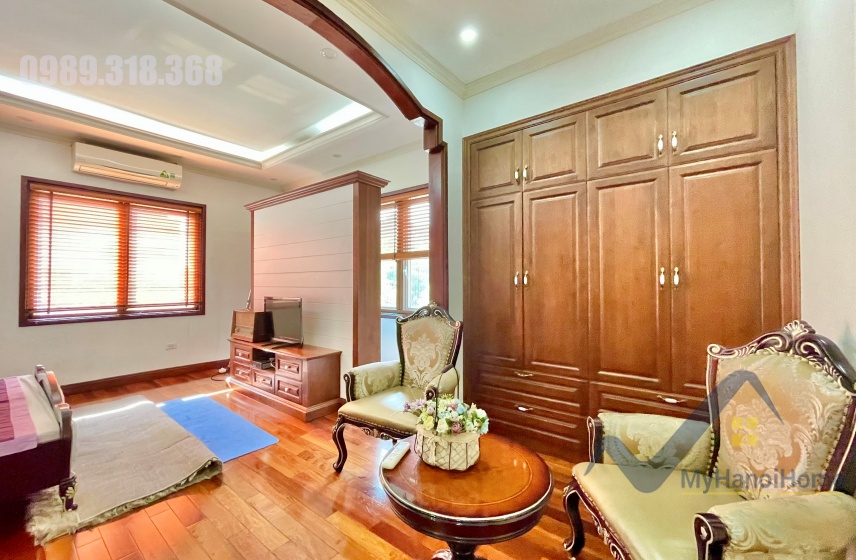 Biệt thự song lập Vinhomes Riverside full nội thất cần cho thuê 12